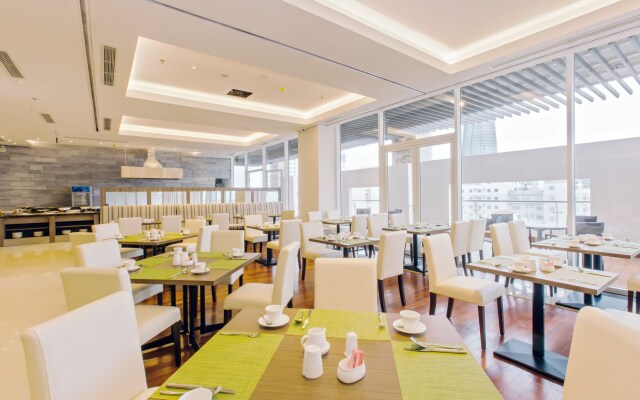 Zen Diamond Suites Hotel