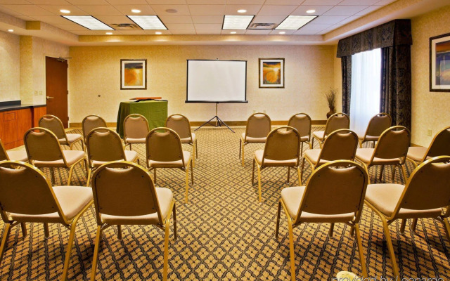 Holiday Inn Express Hotel & Suites Lake Okeechobee by IHG