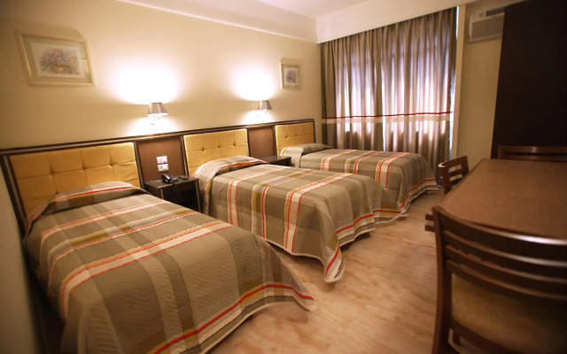 Soneca Plaza Hotel