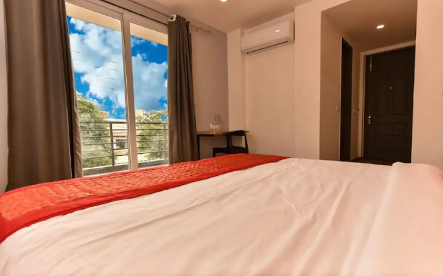 Hotel Mavens Orange Gurgaon