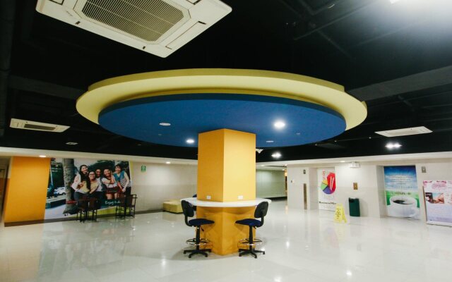 Go Hotels Plus Mandaluyong