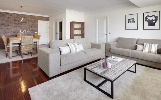Playa de La Concha 3 Apartment by FeelFree Rentals