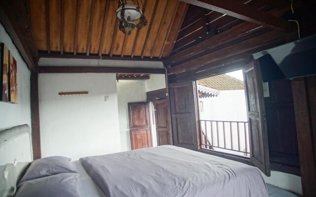 Iwabana Homestay