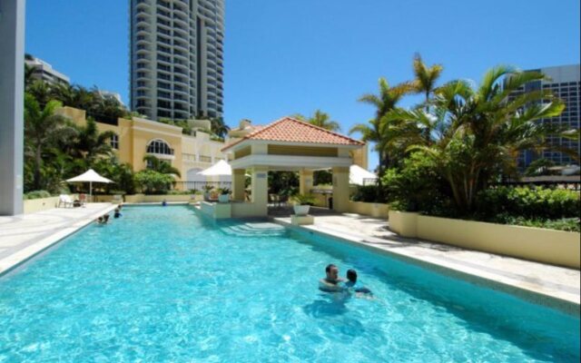 Mantra Towers of Chevron by Holiday Rentals Surfers Paradise