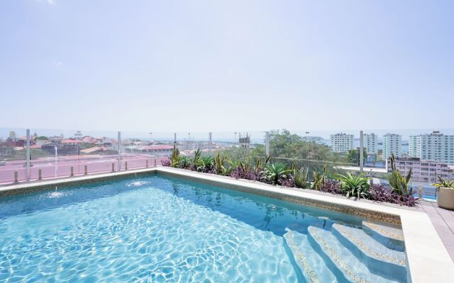 Casco View Apartments