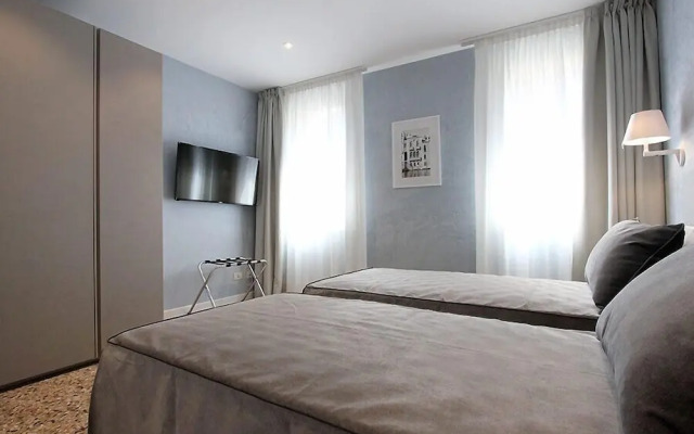 City Apartments - Prestige Canal View