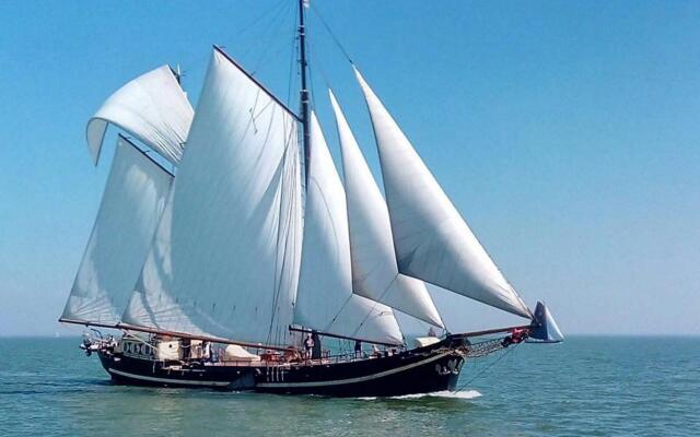 A Clipper Built in 1911 in Leiden