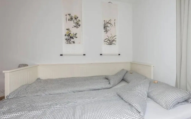 1 bedroom apartment in prime location