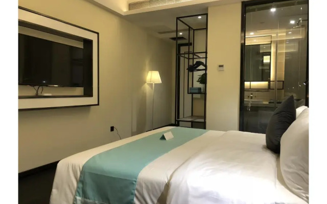 Xana Hotel (Shanghe Bus Station Hot Spring Base)
