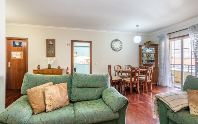 Feels Like Home Funchal Spacious Apartment with Balcony