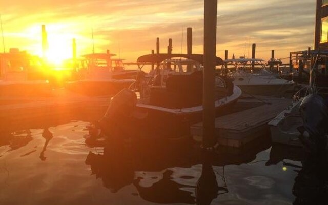 Cape Cod Harbor House Inn