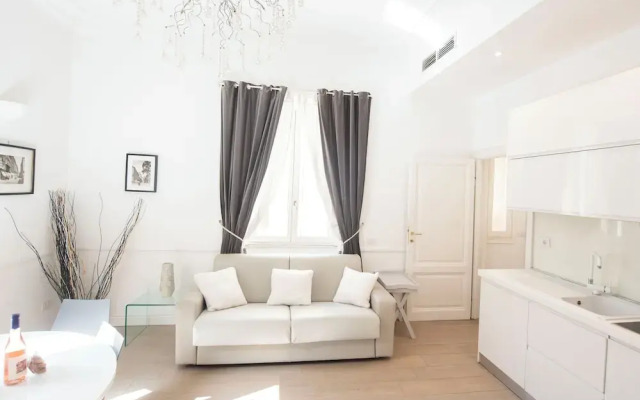 Vatican Beautiful 2Br Apartment