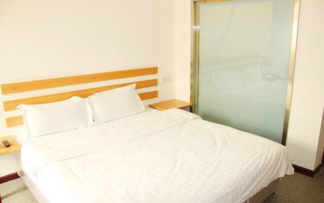 Wuhan Demo Express Hotel