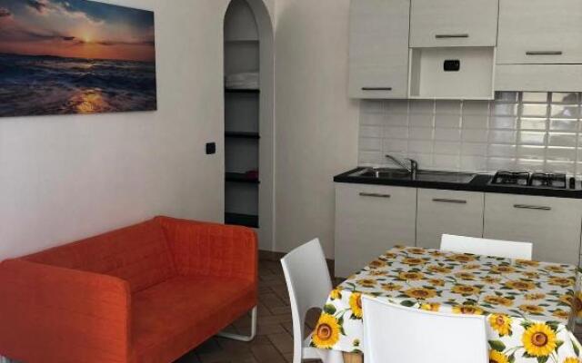 Bilocale in Centro a 100m Dal Mare - Aautsv12669