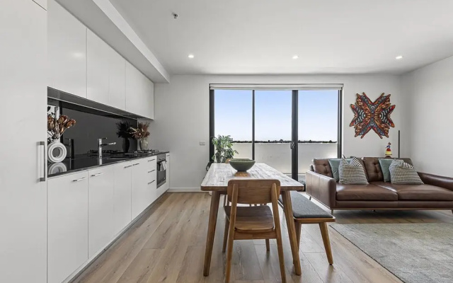 Bright City-view Retreat in the Heart of Preston