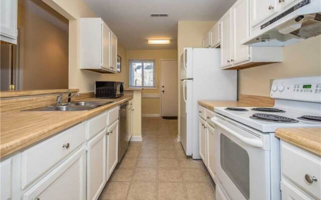 Tennismaster 1203 - Two Bedroom Condo