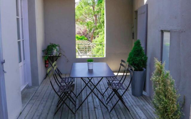 House With 6 Bedrooms In Avignon