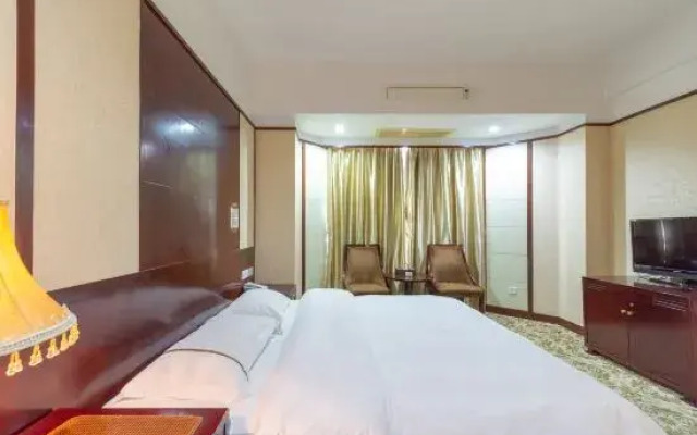 Kaiping Hotel