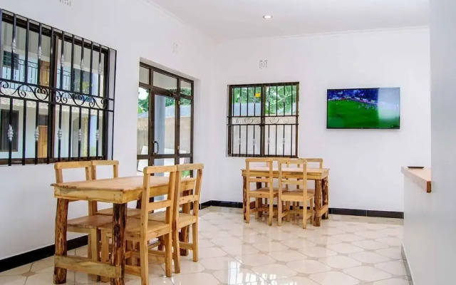 Wanyama Hostel