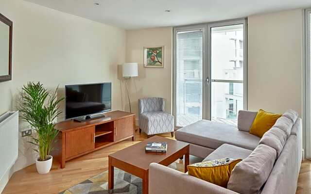 SACO London Canary Wharf