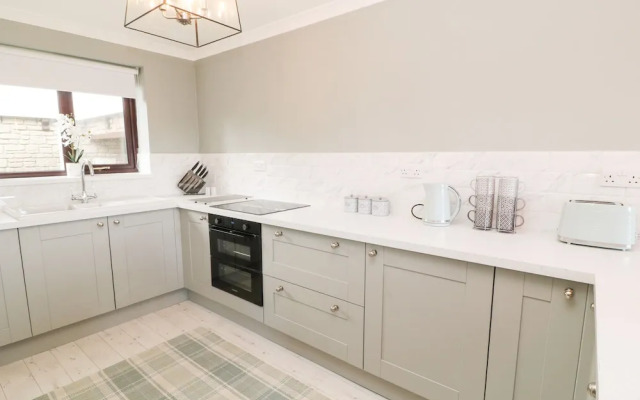 12 Claremont Falls