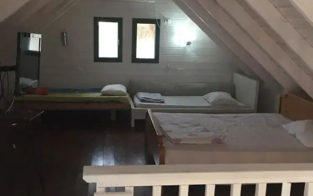 Shlomo Cabins Boutique