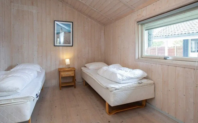 8 Person Holiday Home in Vaeggerlose-by Traum