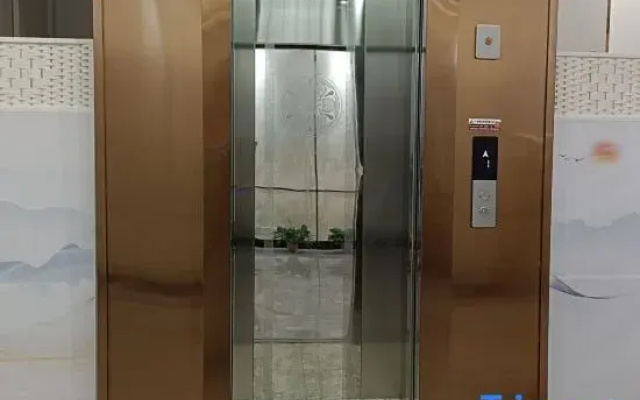 Guigang Youyi Hotel
