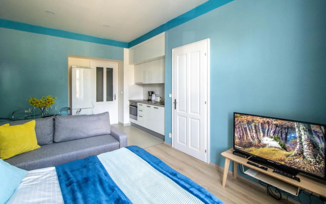 Ruterra Apartments by Cathedral