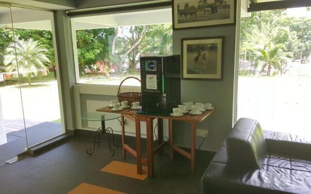 Rider's Lodge