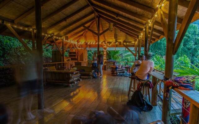 Finca Bellavista Treehouse Community