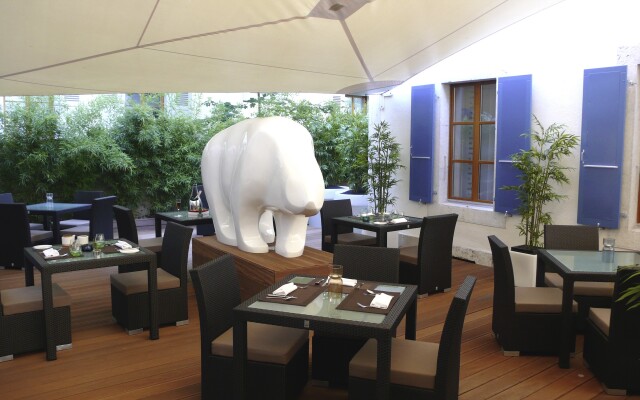 La Cour des Augustins Hotel