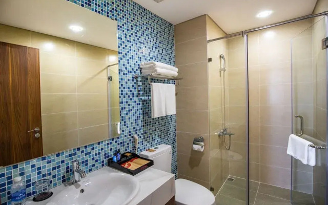 Ramada Hotel & Suites By Wyndham Halong Bay View