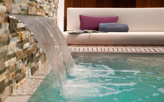 Chris Le Mare Gold Luxury Villa By Louis Hotels