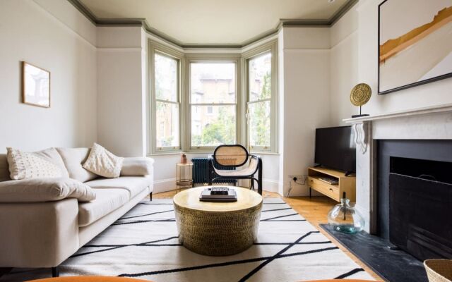 The Camberwell Secret - Alluring 3bdr House With Garden