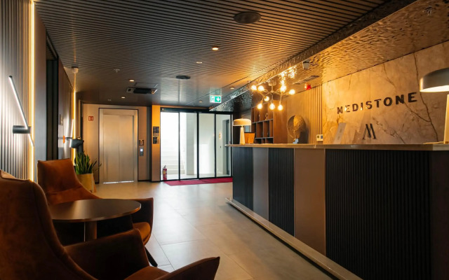 Hotel Medistone