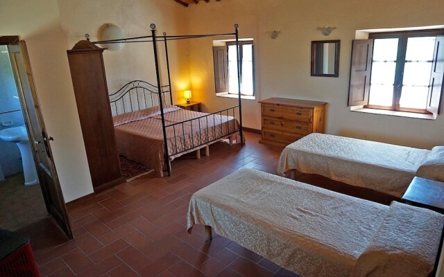 Castello di Selvole-Adults Only