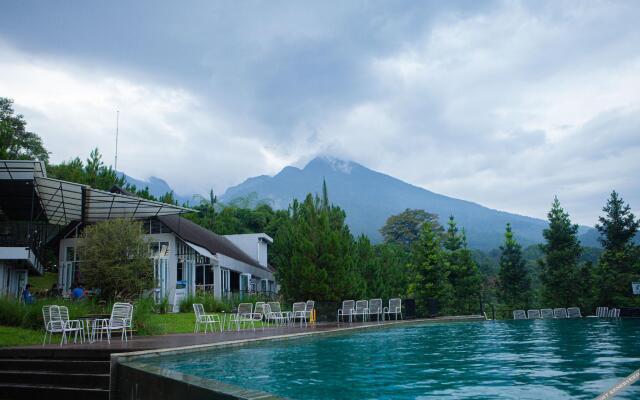 Leuweung Geledegan Ecolodge