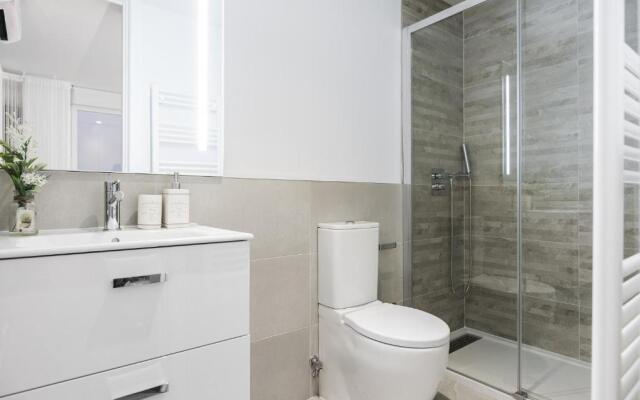 BNBHolder Luxury Apartment II PLAZA DE ESPAÑA