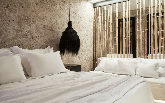 O by Myconian Collection