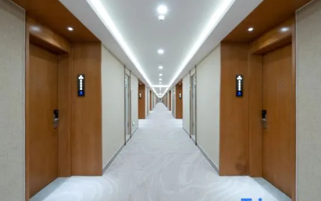 Xihe Hotel (Urumqi Airport)