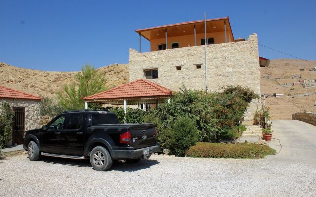 Petra Bed & Breakfast