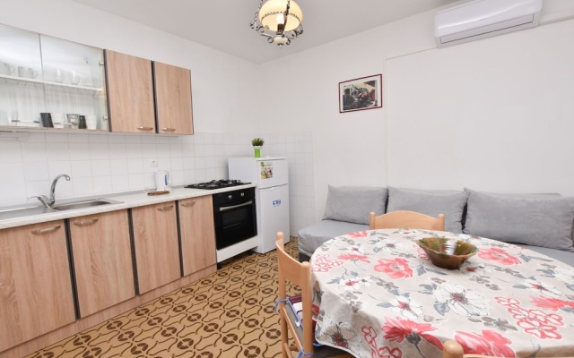 Apartments Crni Ante
