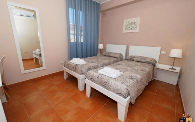 Palazzo Toraldo di Francia Residence