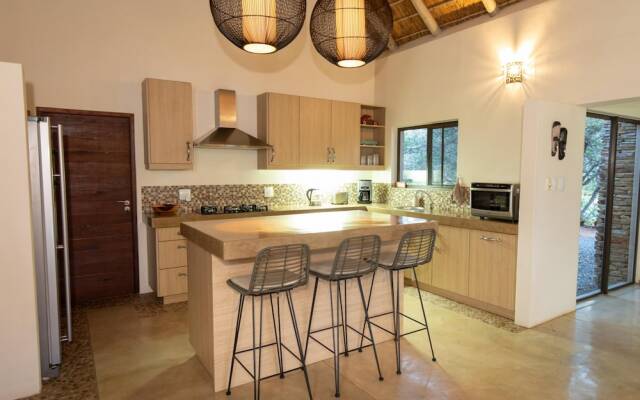 Villa Bushman Wonderful Luxury and Attractive Villa