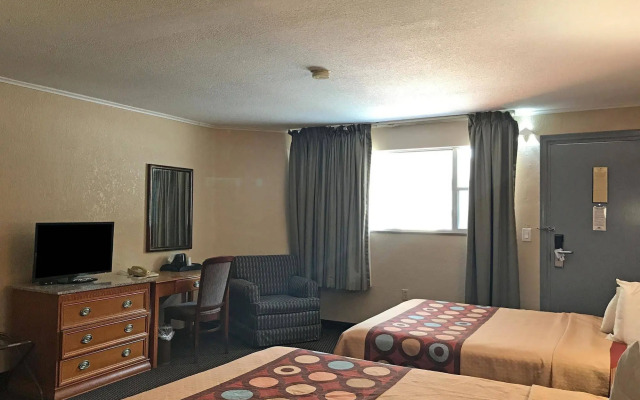 Country Hearth Inn Hannibal