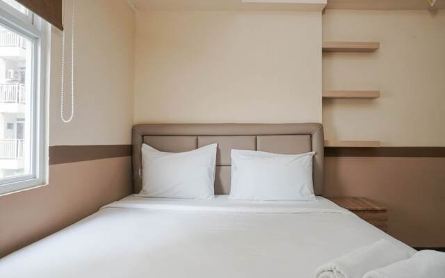 Homey and Compact 2BR Pluit Sea View Apartment