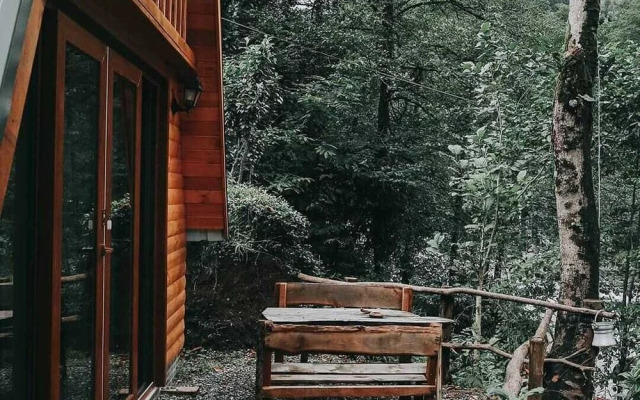 Yasam Bungalov