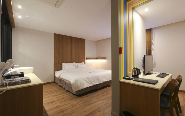 Am Hotel