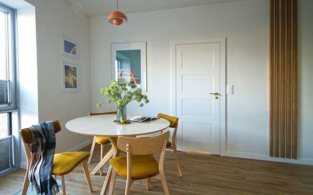 IRS ROYAL APARTMENTS- IRS Yacht Park